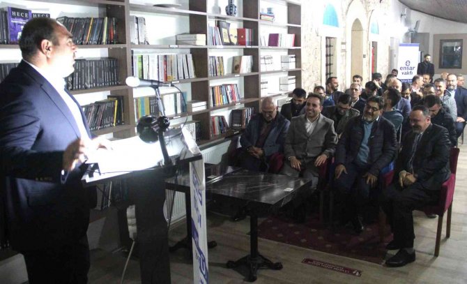 Kütahya’da Sezai Karakoç’u Anma Programı