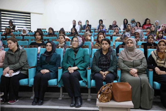 Van’da Kadınlara İş Sağlığı Eğitimi Verildi