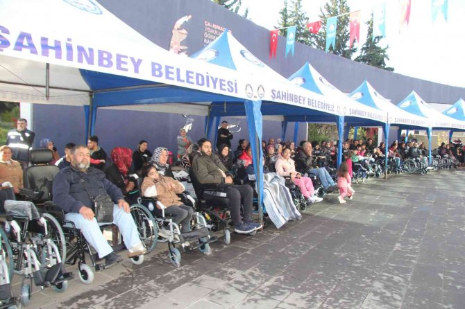 Engelliler İçin 137 Akülü Ve Manuel Sandalye