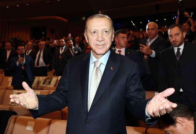 Cumhurbaşkanı Erdoğan: "Ülkemizi Emperyalist Emellere Hizmet Eden Kül Katmanıyla Örtmek İsteseler De Başaramayacaklar"