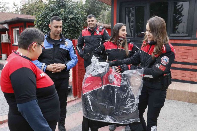 Otizmli Şampiyonun Polis Olma Hayali Gerçek Oldu