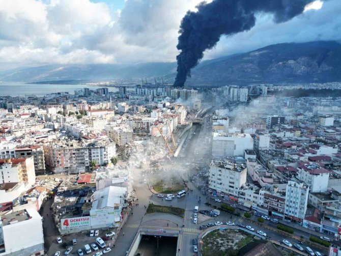 Depremin Yıktığı İ̇skenderun’daki Son Durum Havadan Görüntülendi