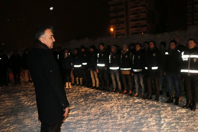 Bitlis’ten Deprem Bölgelerine 540 Güvenlik Gücü Sevk Edildi