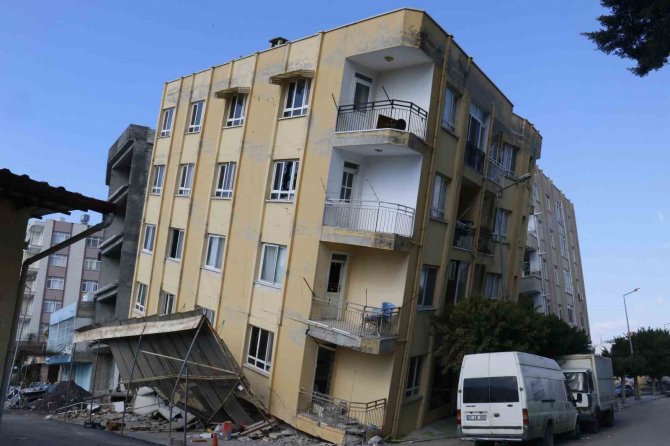 Depremin İskenderunda Geride Bıraktığı Acı Tablo