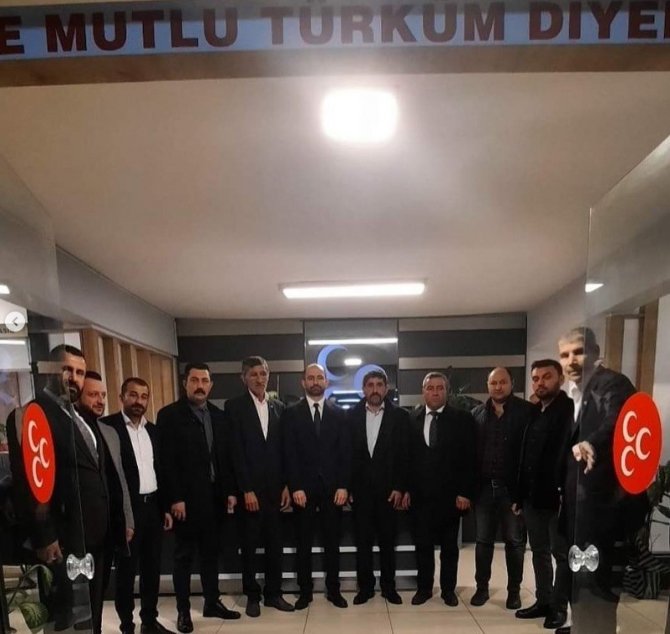 Hdp İşbirliğine Kızdı İyi Partiden İstifa Edip Mhpye Geçti