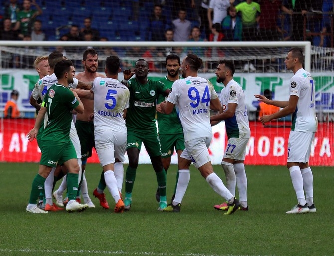 Trabzonspor-Bursaspor Maçının Olay Adamı Rize’de Provakatörlük yaptı 8