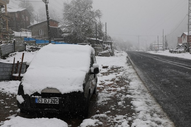 Ovit Dağı geçidi ulaşıma kapatıldı 10