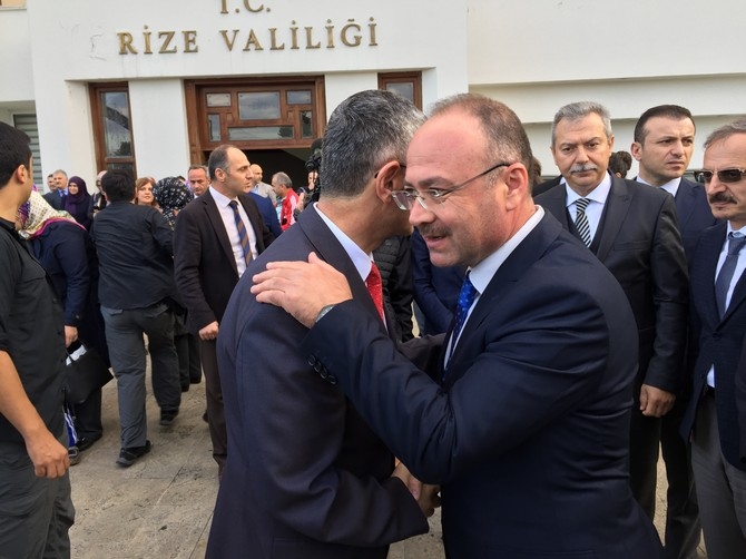 Vali Erdoğan Bektaş Rize'den Ayrıldı 24