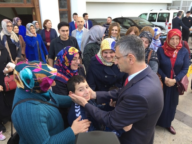 Vali Erdoğan Bektaş Rize'den Ayrıldı 34