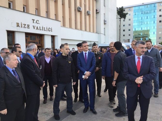 Vali Erdoğan Bektaş Rize'den Ayrıldı 45