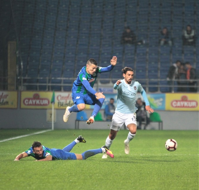 Çaykur Rizespor - Medipol Başakşehir Maçı Fotoğrafları 49