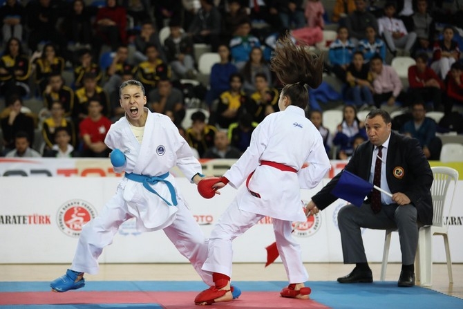 Rize'de Karate Heyecanı Sona Erdi. Şampiyonlar Belli Oldu 1