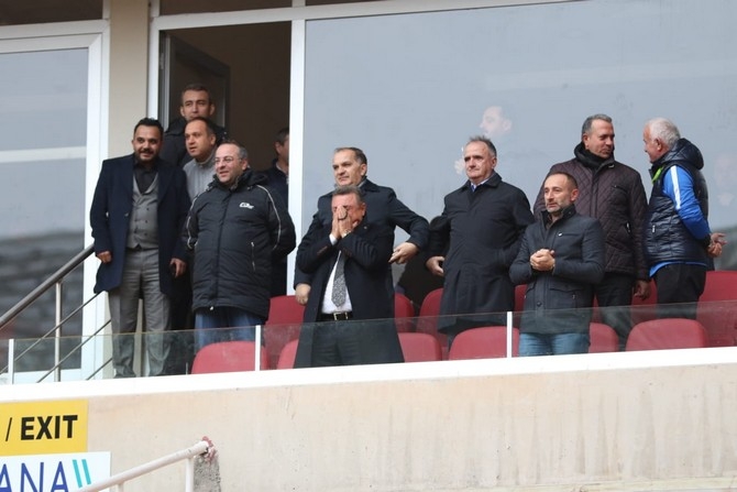 Demir Grup Sivasspor - Çaykur Rizespor Maçı Fotoğrafları 6