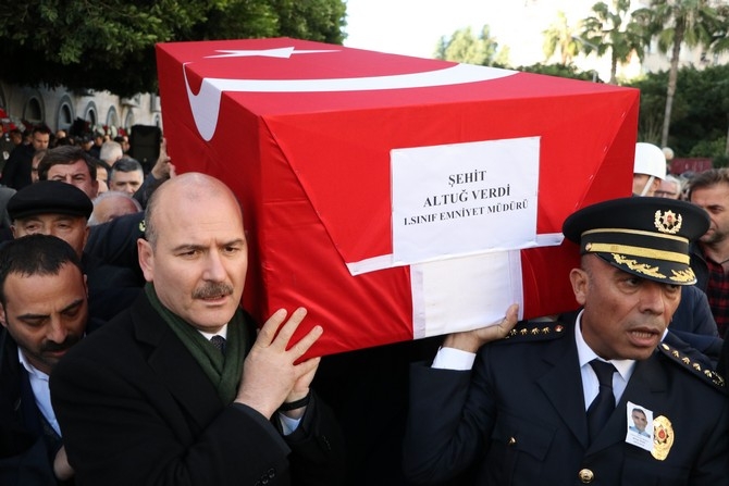 Şehit Emniyet Müdürü Altuğ Verdi Mersin'de gözyaşlarıyla uğurlandı 56