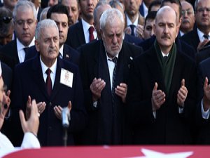 Şehit Emniyet Müdürü Altuğ Verdi Mersin'de gözyaşlarıyla uğurlandı