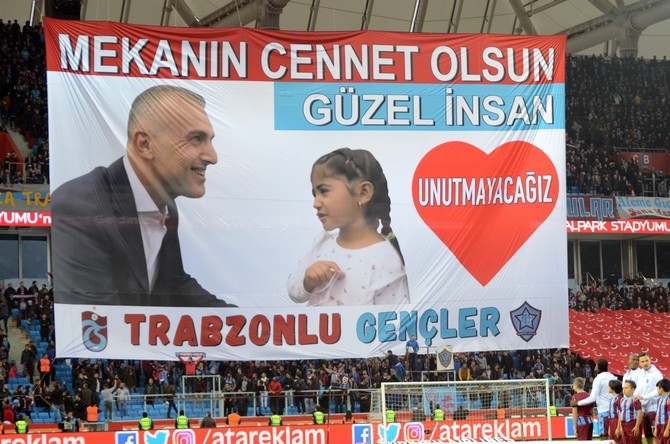 Trabzonspor-Çaykur Rizespor Maçı Fotoğrafları 44