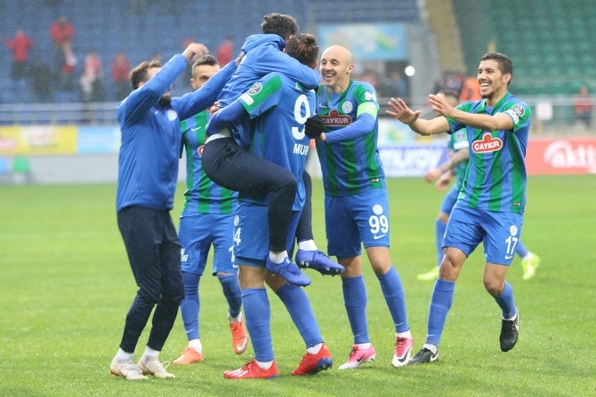 Çaykur Rizespor-Antalyaspor Maçı Fotoğrafları 18