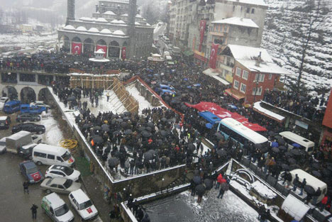 Rize Şehidini Uğurladı! 15