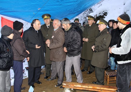 Rize Şehidini Uğurladı! 56