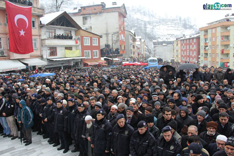 Rize Şehidini Uğurladı! 8