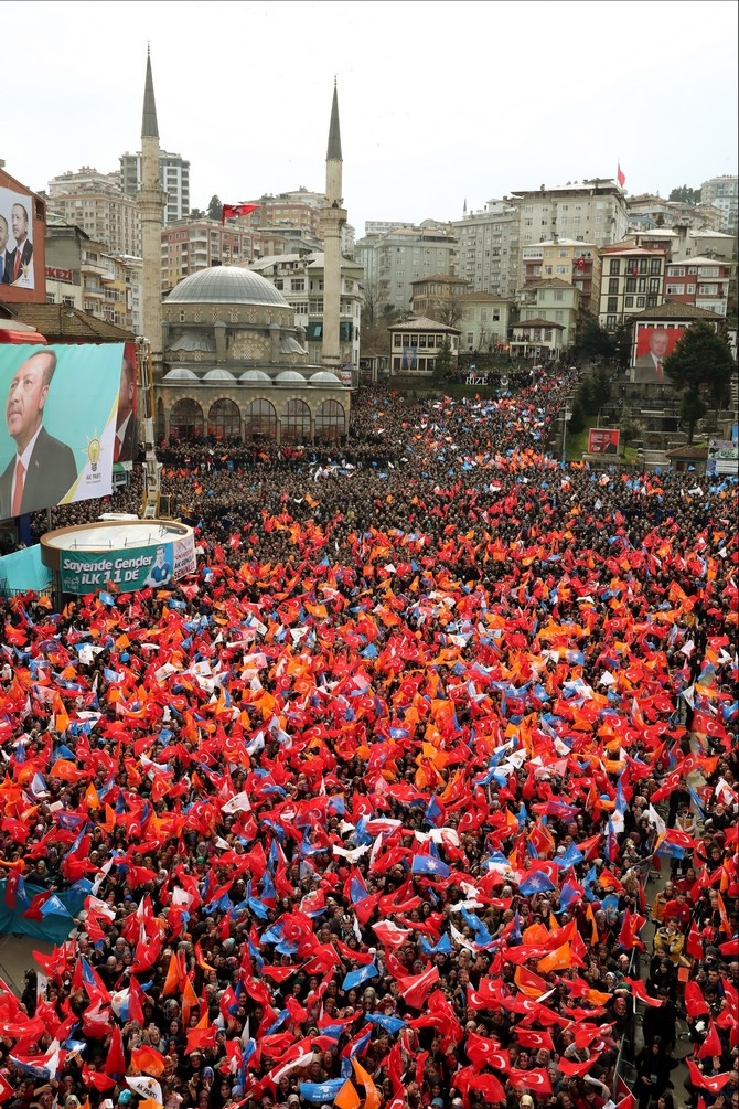 Cumhurbaşkanı Erdoğan Rize'de 12