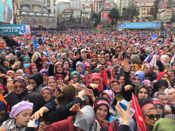 Cumhurbaşkanı Erdoğan Rize'de 25