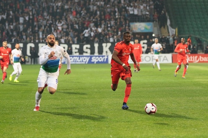 Çaykur Rizespor-Beşiktaş Maçı Fotoğrafları 15