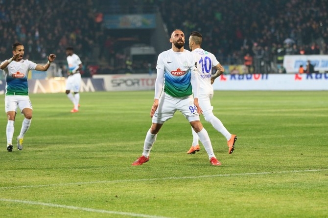 Çaykur Rizespor-Beşiktaş Maçı Fotoğrafları 18