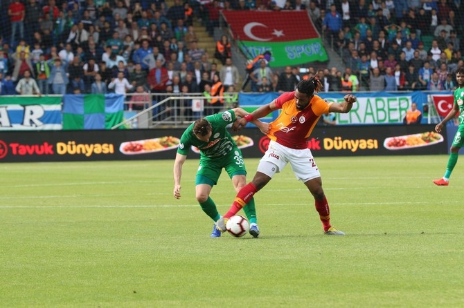 Çaykur Rizespor-Galatasaray Maçı Fotoğrafları 43