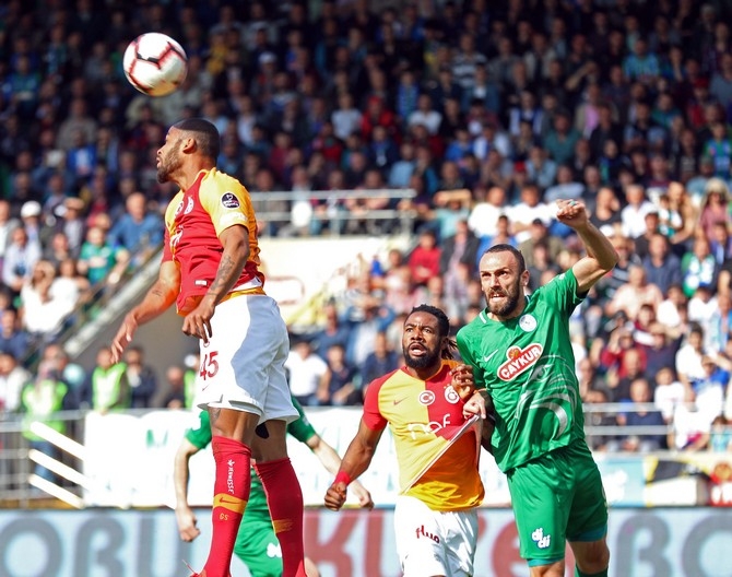 Çaykur Rizespor-Galatasaray Maçı Fotoğrafları 61