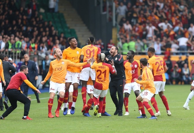 Çaykur Rizespor-Galatasaray Maçı Fotoğrafları 93