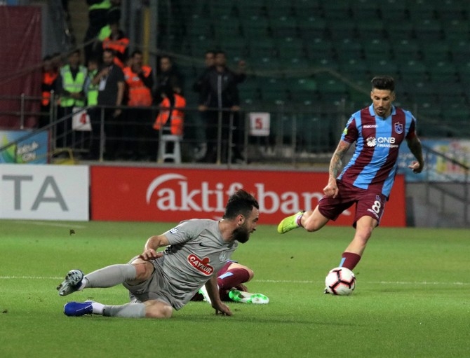 Çaykur Rizespor - Trabzonspor Maçı Fotoğrafları 12