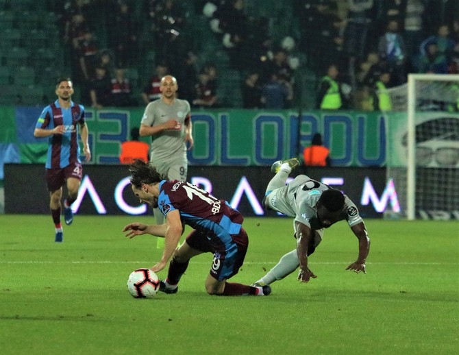 Çaykur Rizespor - Trabzonspor Maçı Fotoğrafları 13