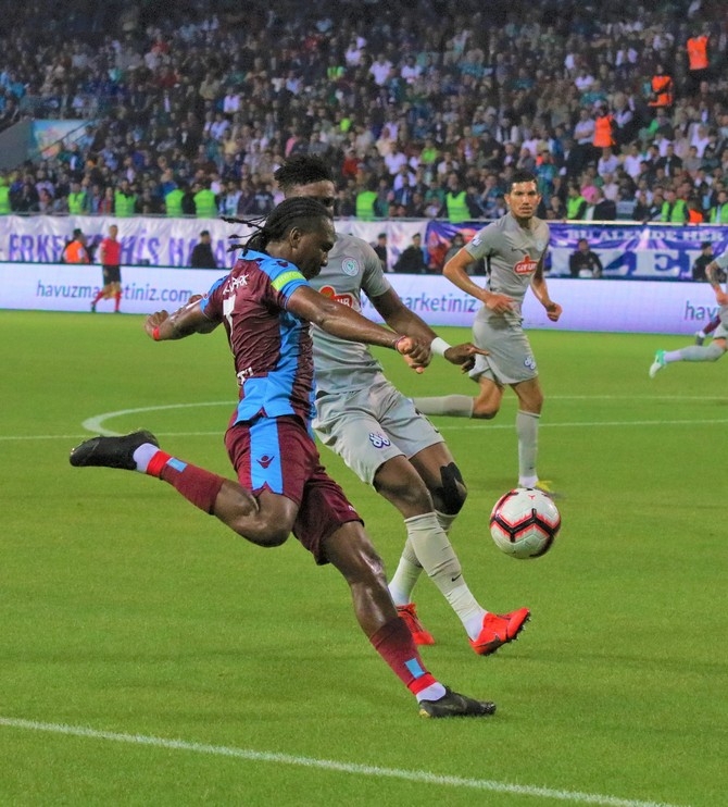 Çaykur Rizespor - Trabzonspor Maçı Fotoğrafları 15