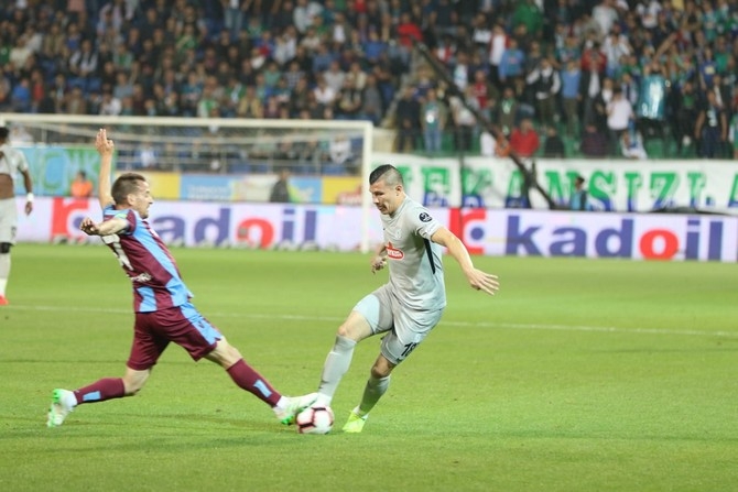 Çaykur Rizespor - Trabzonspor Maçı Fotoğrafları 24
