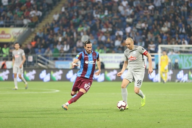 Çaykur Rizespor - Trabzonspor Maçı Fotoğrafları 34