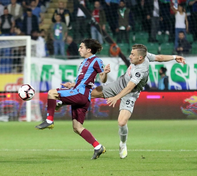 Çaykur Rizespor - Trabzonspor Maçı Fotoğrafları 46