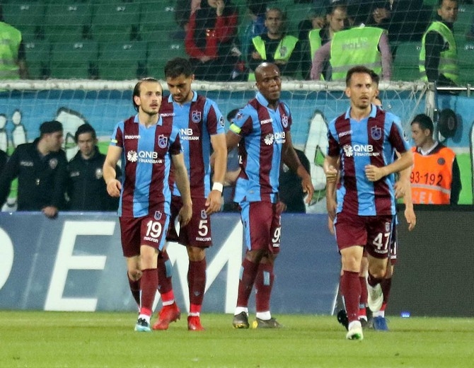 Çaykur Rizespor - Trabzonspor Maçı Fotoğrafları 54