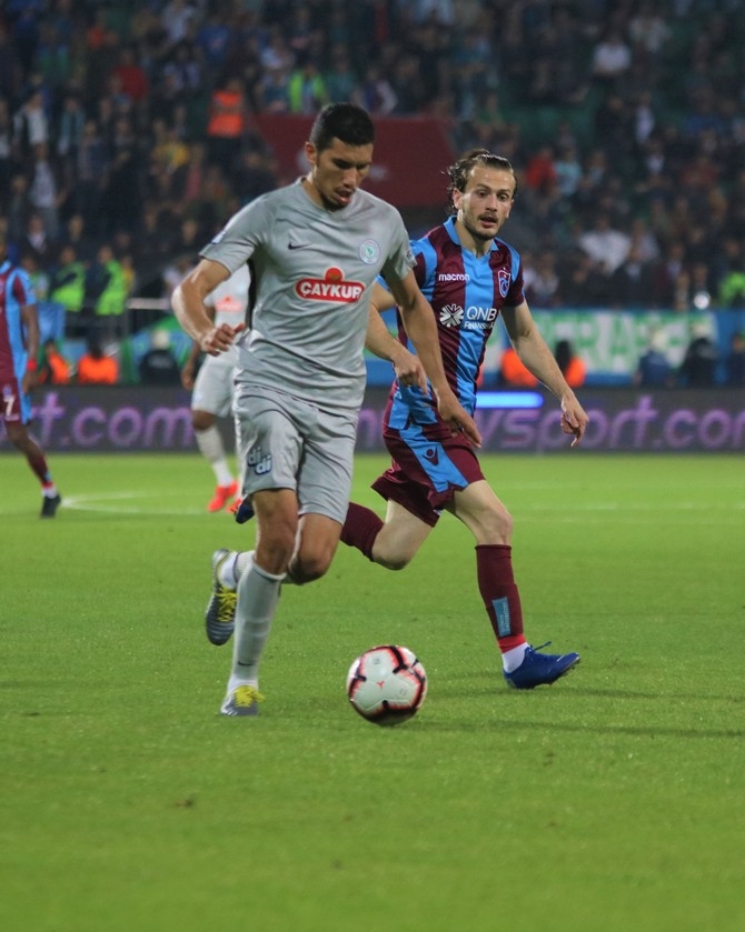 Çaykur Rizespor - Trabzonspor Maçı Fotoğrafları 59