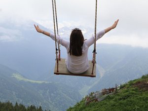 Gito Yaylası sakinleri turistlerden memnun çöplerden şikayetçi
