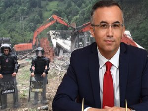 Rize'deki Kaçak Yapıların Yıkımına Devam Ediliyor