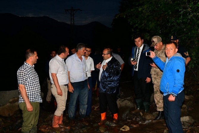 Trabzon'da HES borusu patladı 2 ölü, 2 kayıp 34