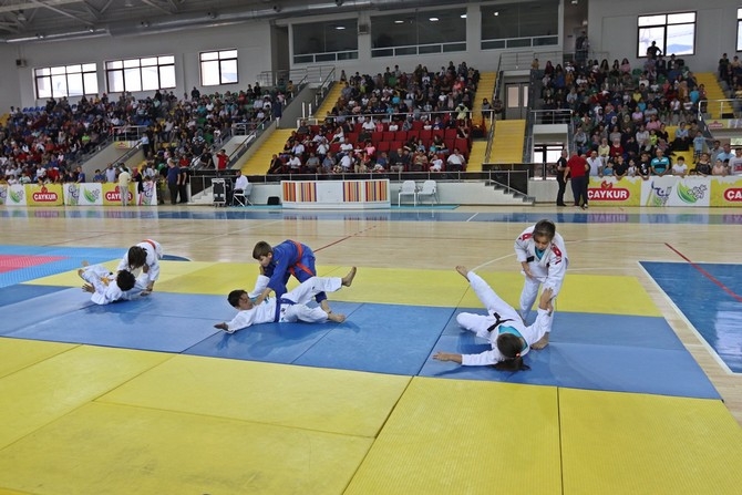 Rize'de Yaz Spor Okulları Açıldı 9