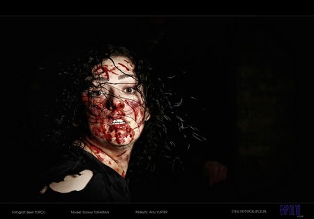'Kadına Şiddetin Derin 100'ü' Fotoğraf Sergisi 20
