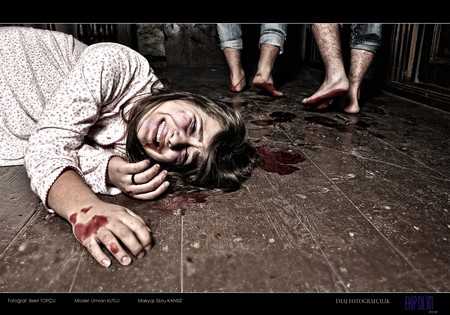 'Kadına Şiddetin Derin 100'ü' Fotoğraf Sergisi 34