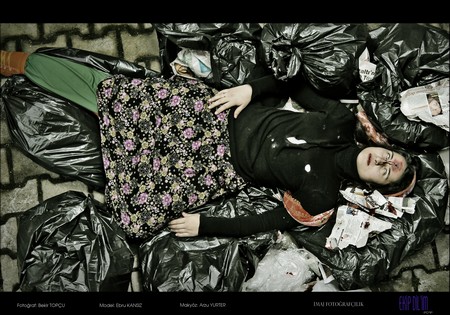 'Kadına Şiddetin Derin 100'ü' Fotoğraf Sergisi 9