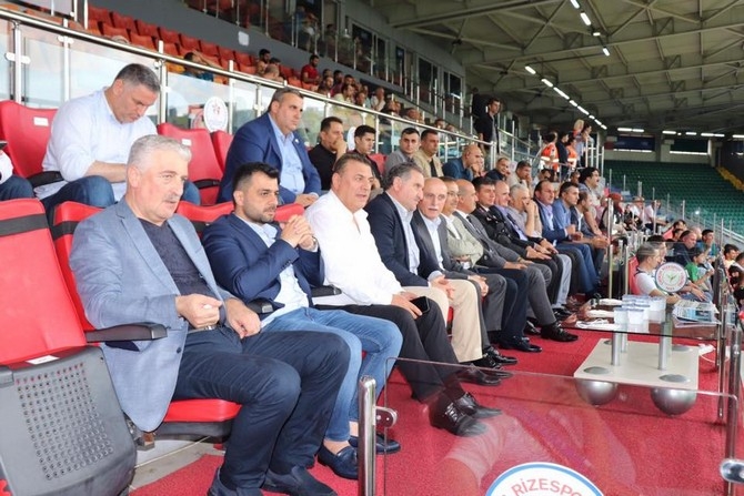 Çaykur Rizespor'un Sezon Açılışı ve Giresunspor Maçı Fotoğrafları 66