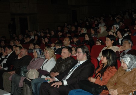 Bütün Gözler Onların Üzerindeydi! 11