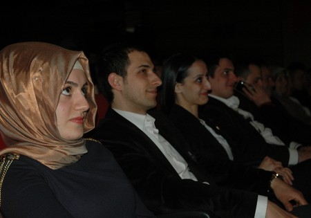 Bütün Gözler Onların Üzerindeydi! 20