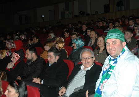 Bütün Gözler Onların Üzerindeydi! 46